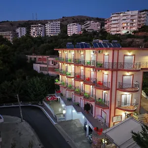 Unico Sarande